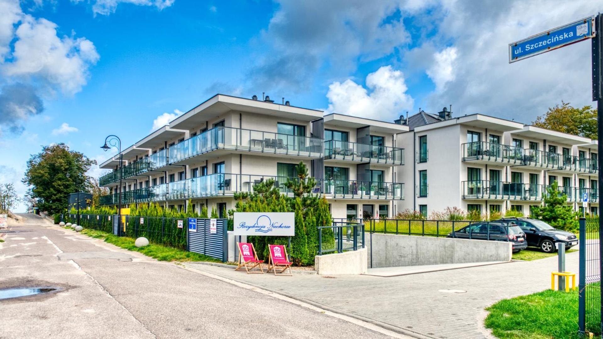 Rezydencja Niechorze 129 - 5D Apartamenty Екстер'єр фото